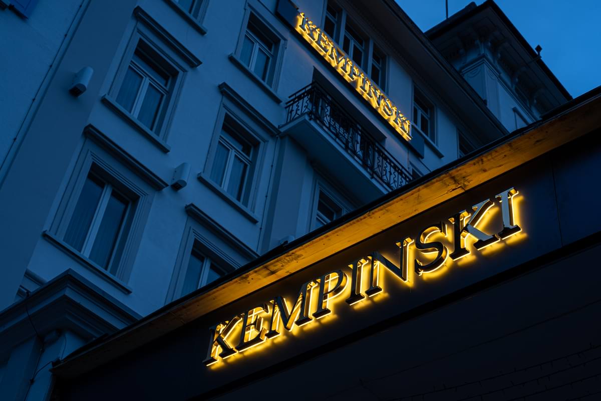 0003-Leuchtbuchstaben-indirekt-hotel